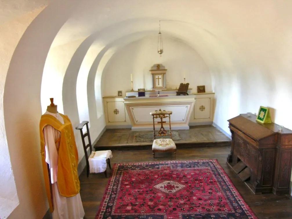 法国酒庄葡萄酒价格暴跌,法国古堡庄园甩卖房子