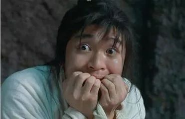 七岁小孩耳朵前面长小米粒,7岁小孩耳朵里有虫