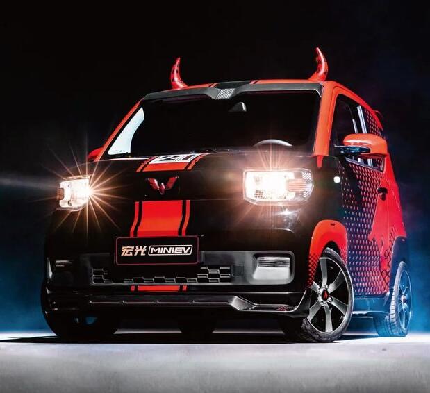 宏光miniev买普通版再改色,宏光miniev新款什么时候上市