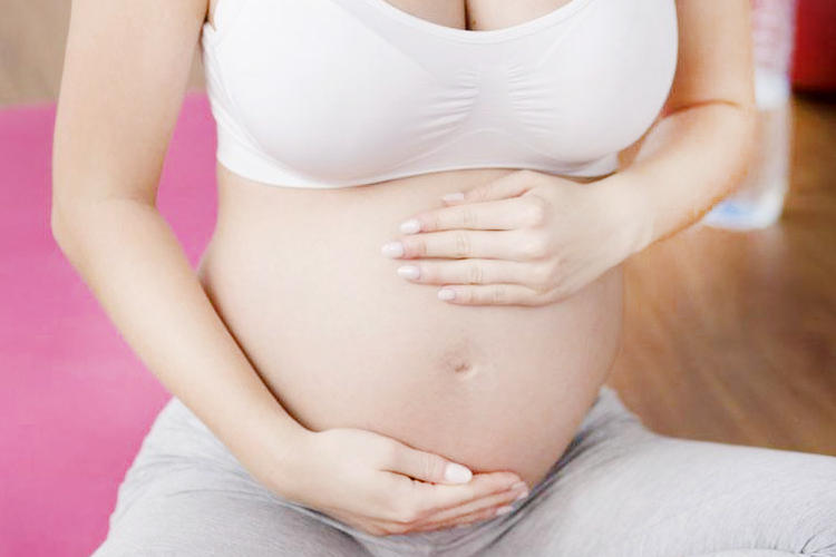 胎儿绕颈两周骨盆窄可以顺产,骨盆太窄宝宝六斤多点能顺产吗