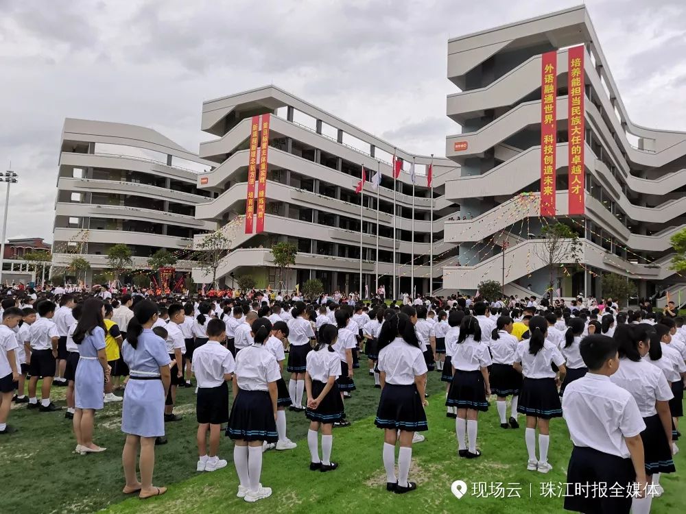 狮山新开的学校,狮山镇新建学校