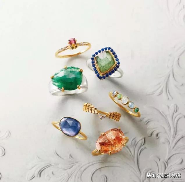 那些不够完美的普通女孩，是如何漂亮反击的？