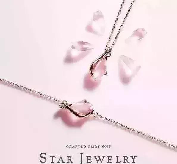 樱花春季居家搭配,樱花里的最美穿搭