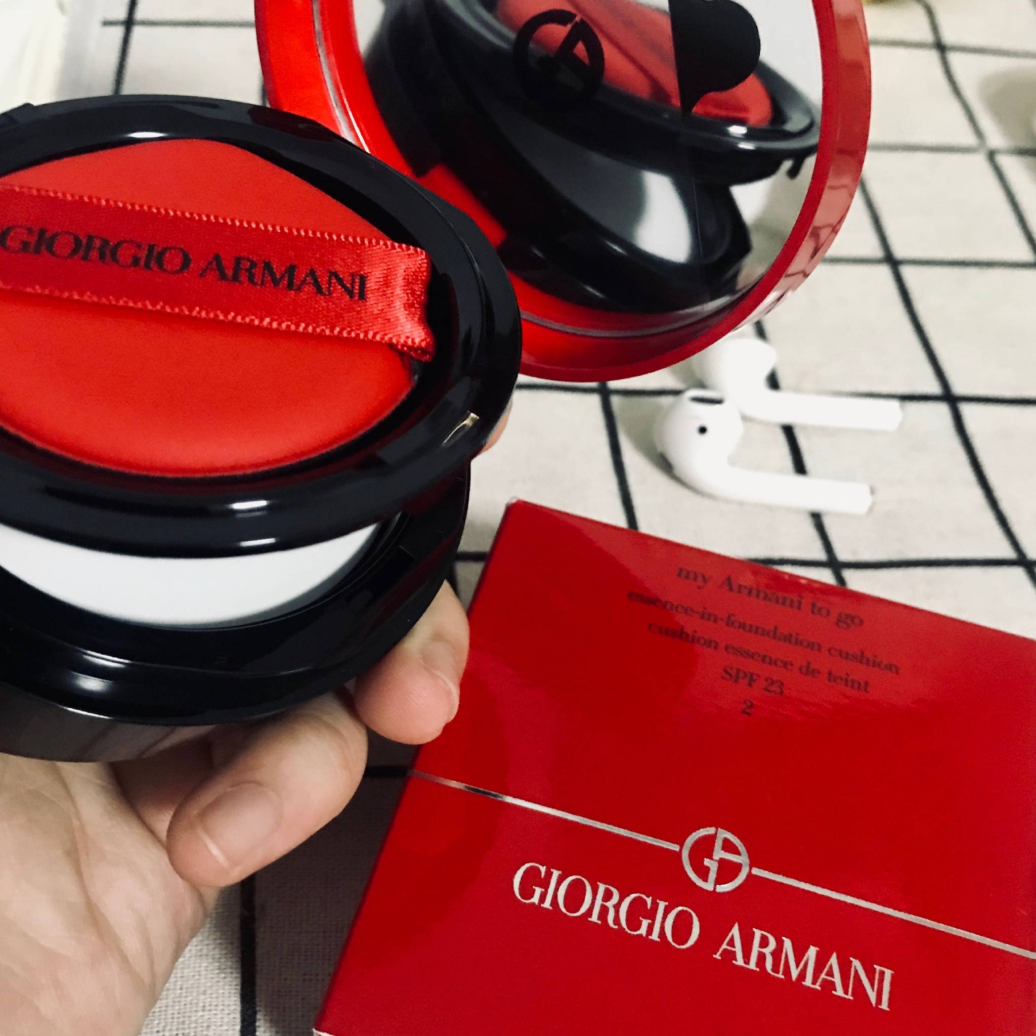 九款热门大牌气垫的使用感受，带你种草/拔草不乱花钱！