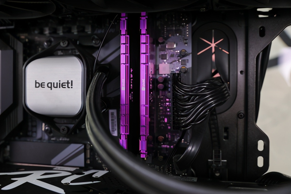 听说你很能超？紫光3200MHz马甲条超频实测