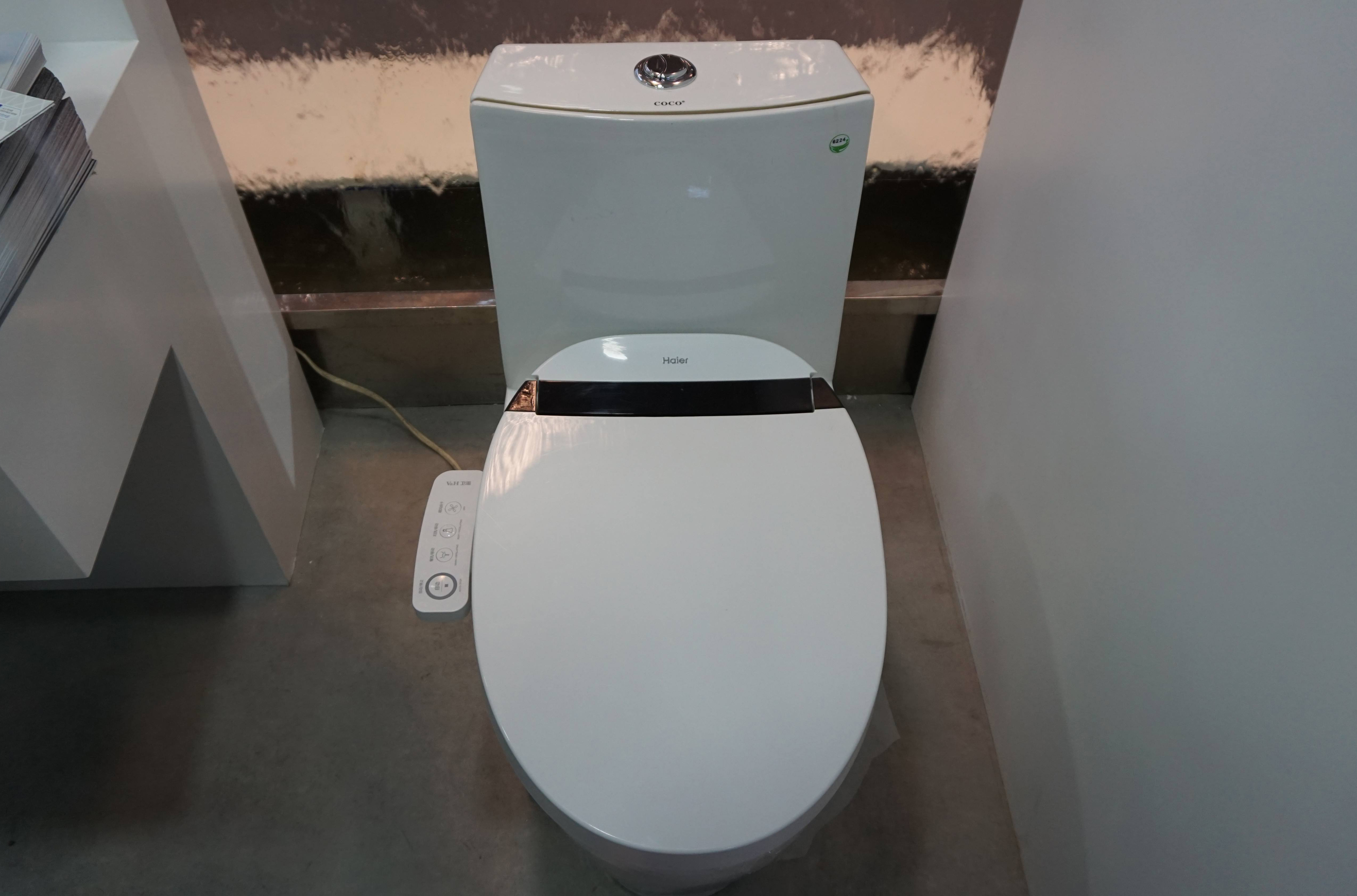 马桶便宜的更容易堵吗,马桶几千元值吗