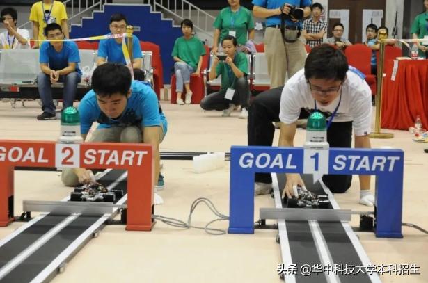 坐拥18位院士,培养出年薪200万的天才少年,华中科技大学超硬核!