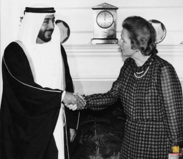 谢赫·哈利法任职15年:阿联酋天翻地覆的变化