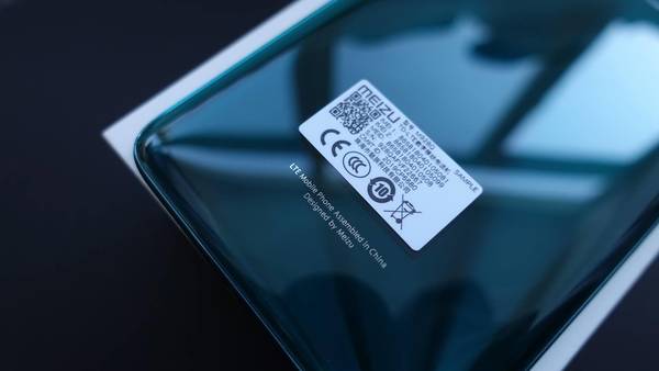 魅族16t:为娱乐而生诠释大屏美学,魅族16t正式发布对称全面屏