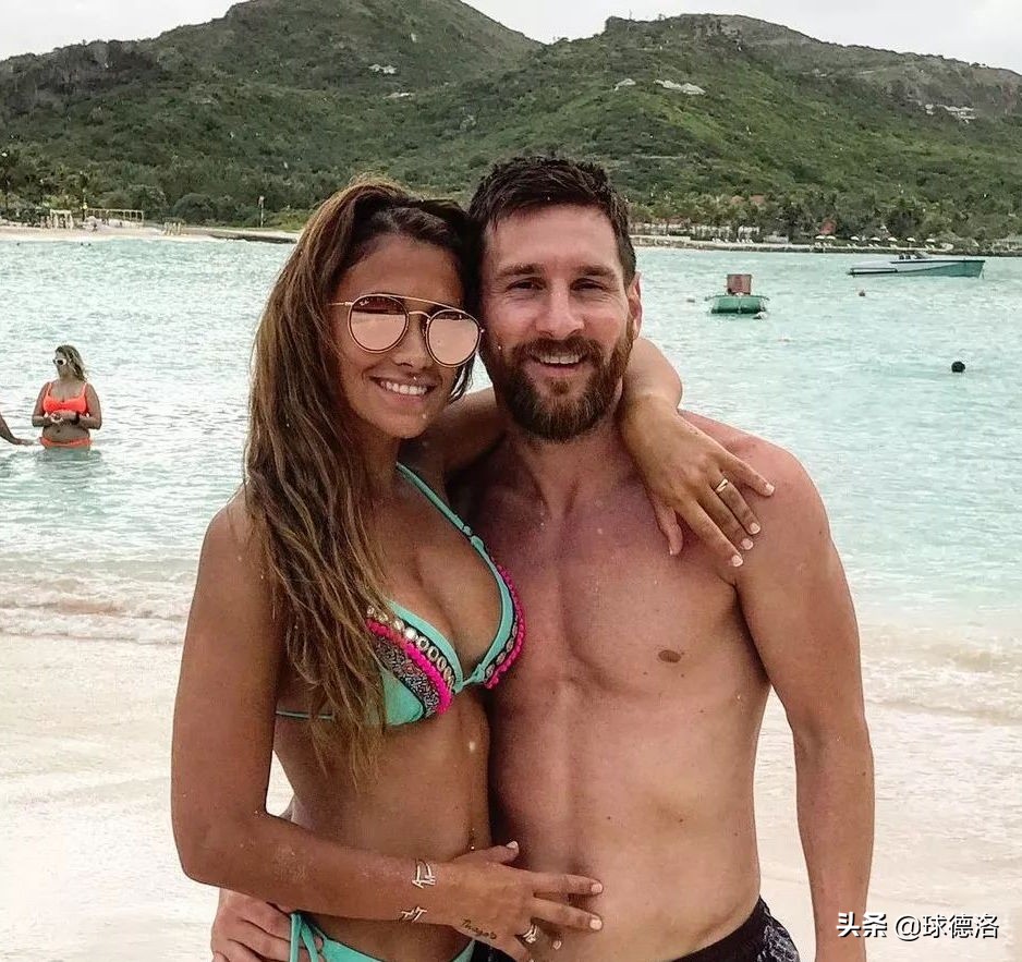 最年轻的世界金球足球先生,15年世界足球先生梅西获奖