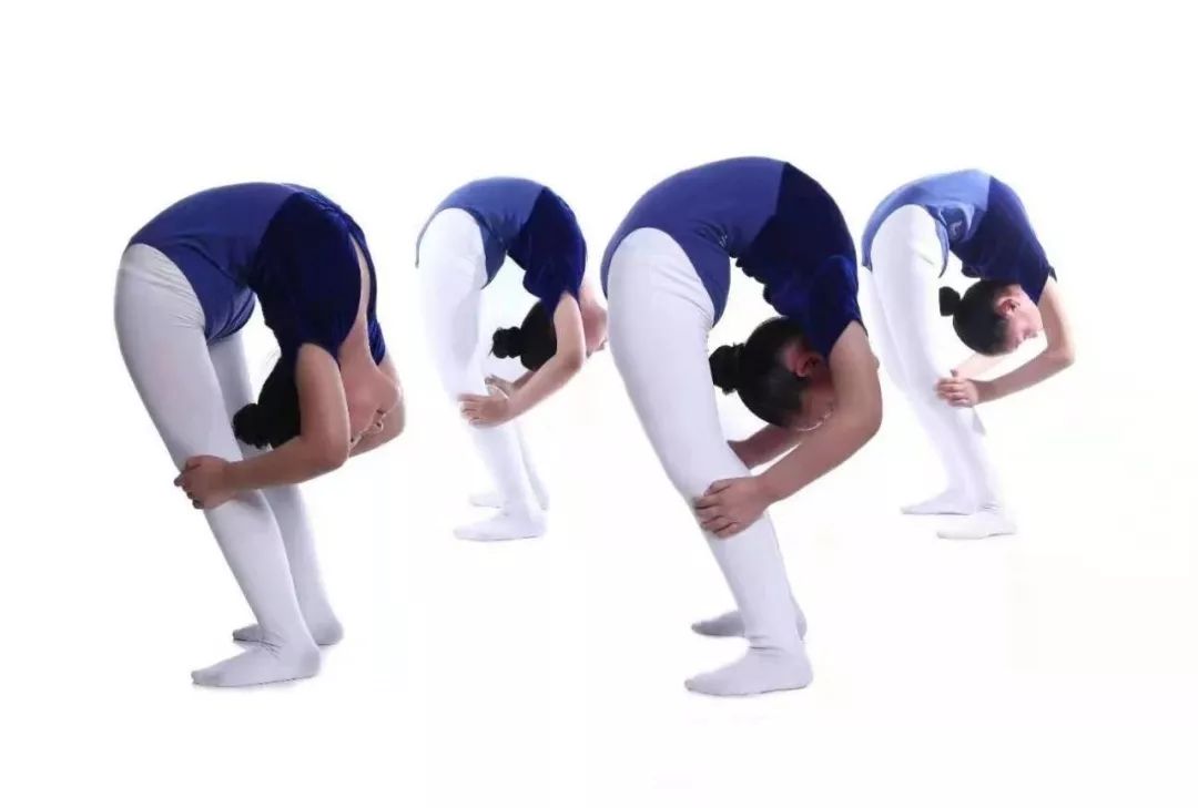 保持“三直”跳舞就好看