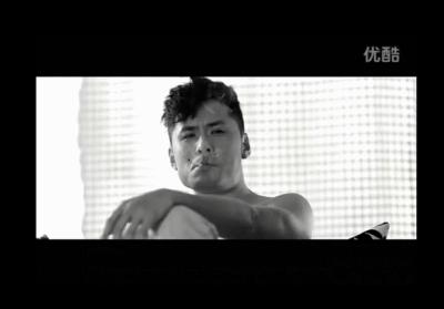 张晋给贾静雯当替身,张晋和陈小春以前关系如何