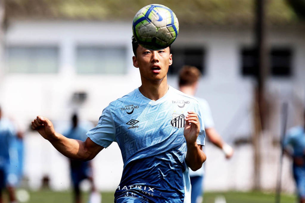 桑托斯引援,中国球员留洋桑托斯