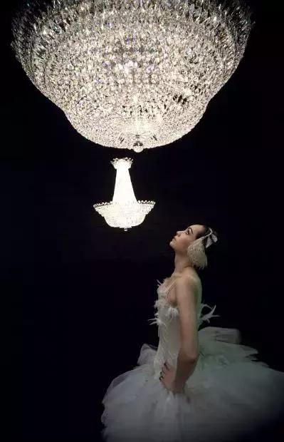 都是买不起的家具，为什么还是要去逛设计上海展