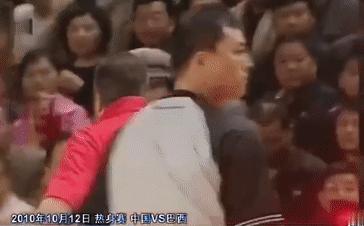 中国篮球球员最团结的一次打架,最血性的斗殴