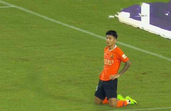 费莱尼判罚争议,费莱尼进球被吹足协回应