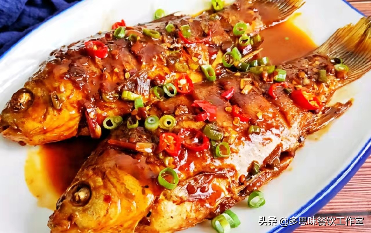 12道鱼的不同家常做法,吃不完的鱼做酸辣汤