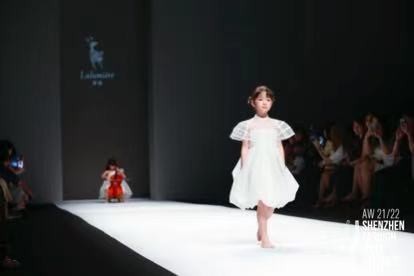 巴洛克风格的童装,童装巴洛克风格