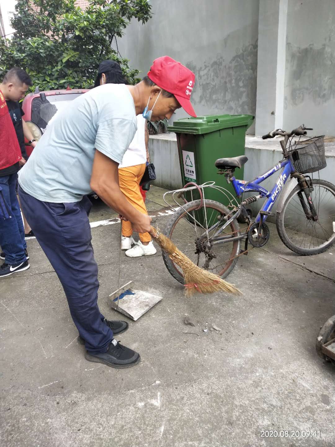 创文创卫社区志愿者活动,社区创文创卫志愿者活动