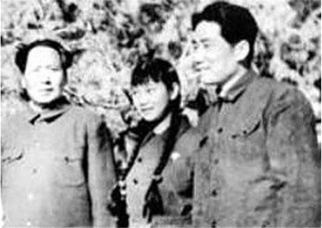 张文秋：毛岸英与毛岸青的岳母，经历2段婚姻，晚年却孑然一身