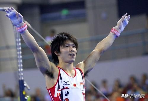 日本体操世纪天才王者归来,受伤治疗超100针,渴望第四届奥运