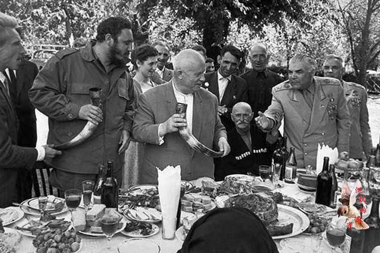 卡斯特罗纪实视频,卡斯特罗的精彩瞬间