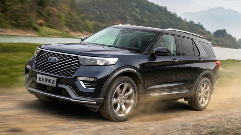 最新款长安福特探险者7座suv车型,中大型suv探险者值不值得买