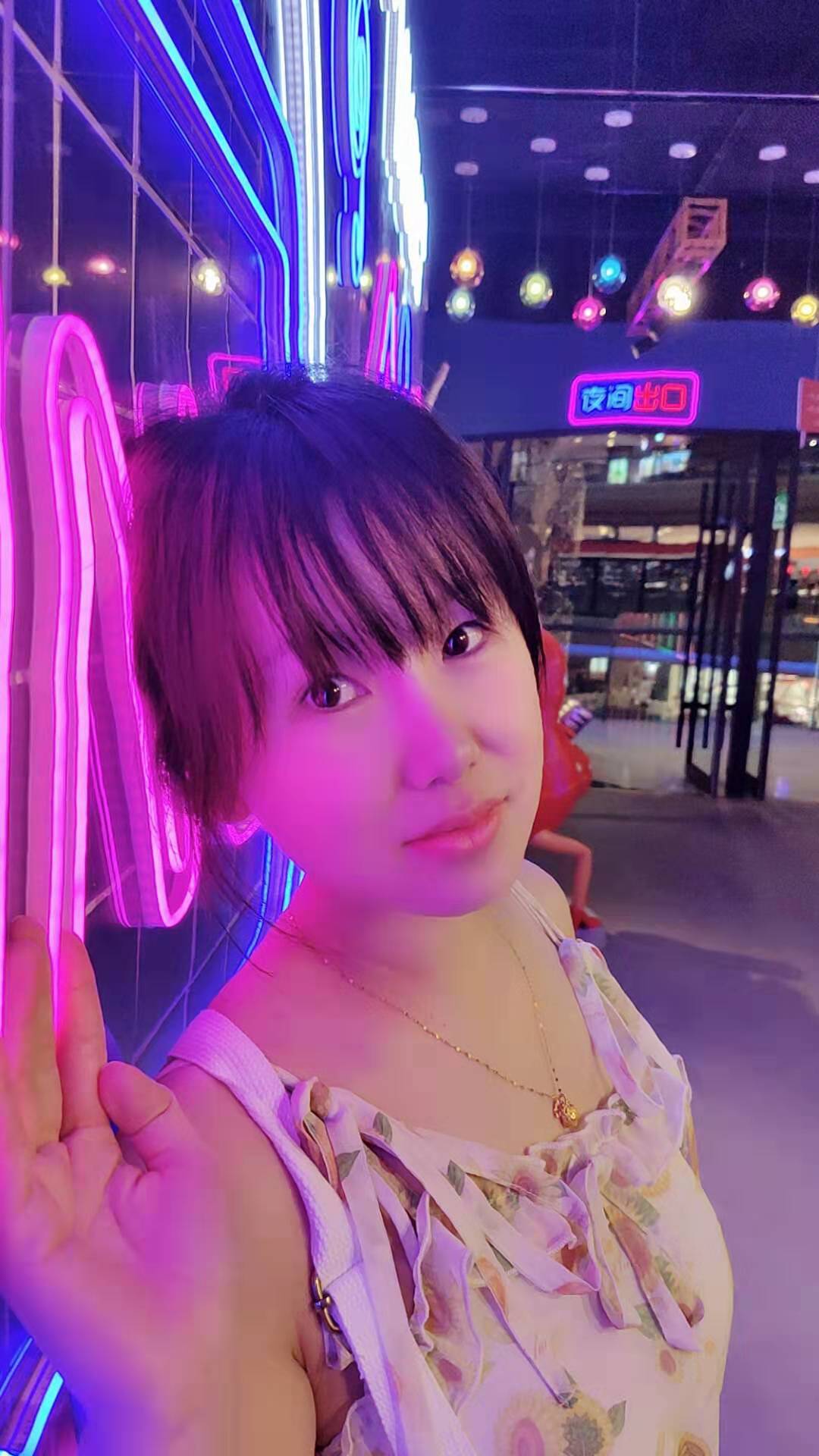 小成本创业项目单身女生,流行的女性创业的好项目