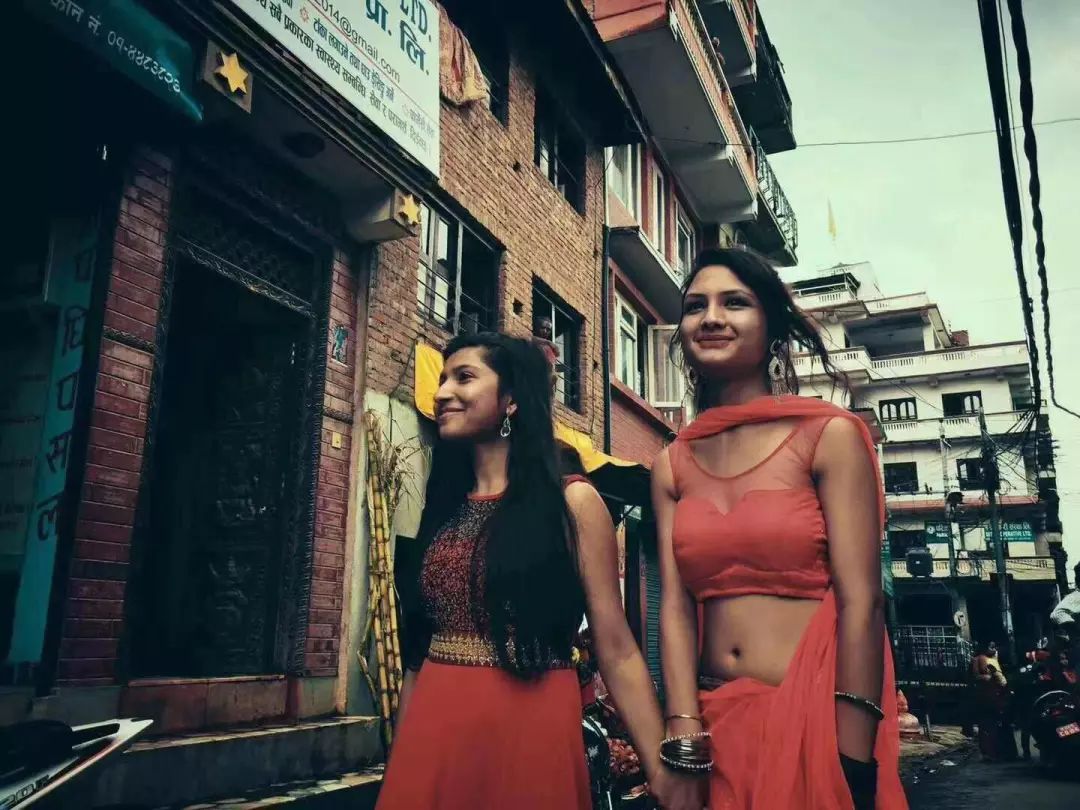 印度纱丽服饰直播售卖,印度纱丽直播卖货