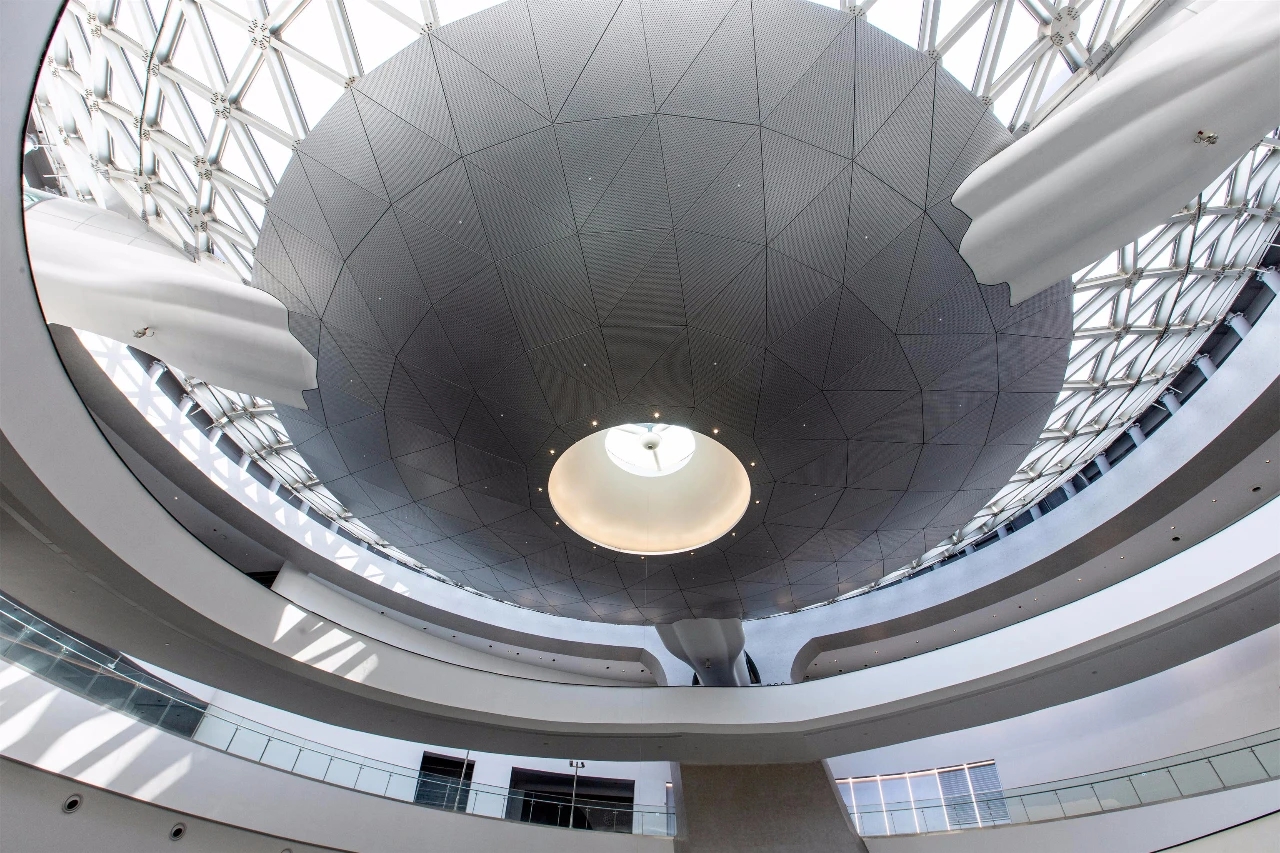 从宇宙中看地球的天文馆,上海天文馆可以临时换人参观吗