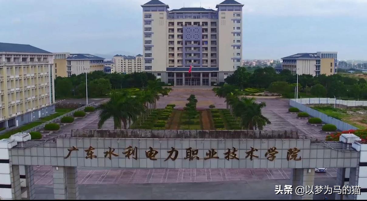 推荐三个前景好的专科院校,最容易考的10所专科院校