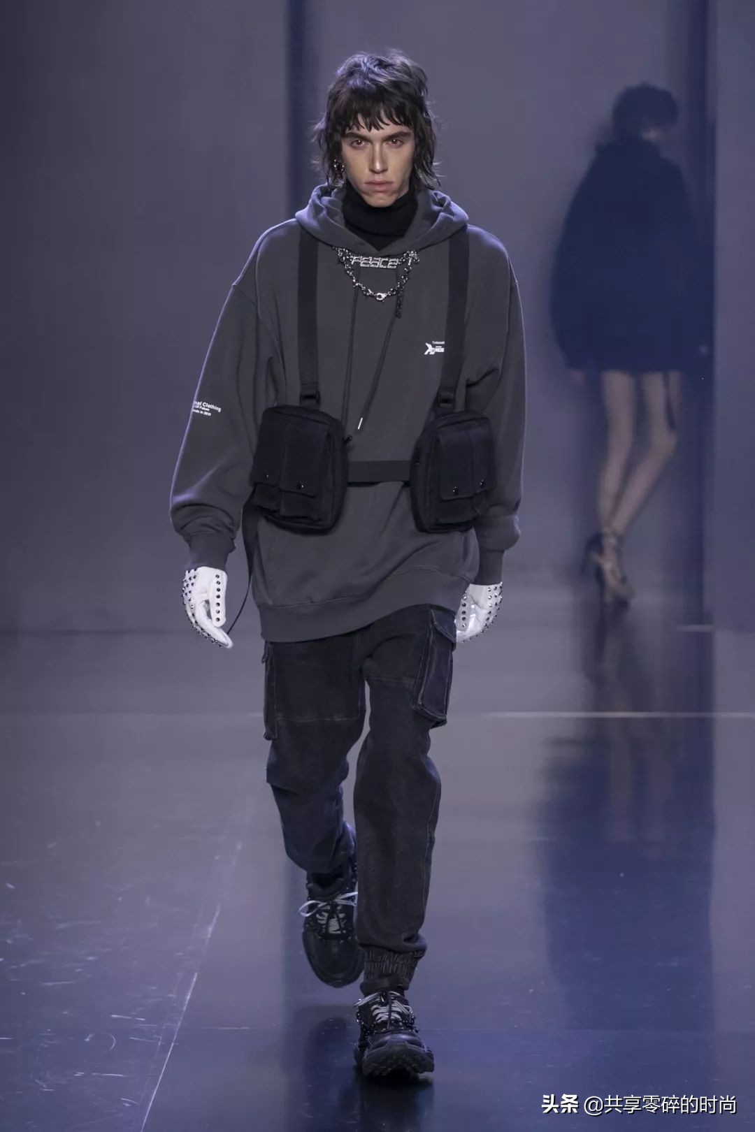 太平鸟夏装时尚穿搭,太平鸟秀场时装周2024秋冬