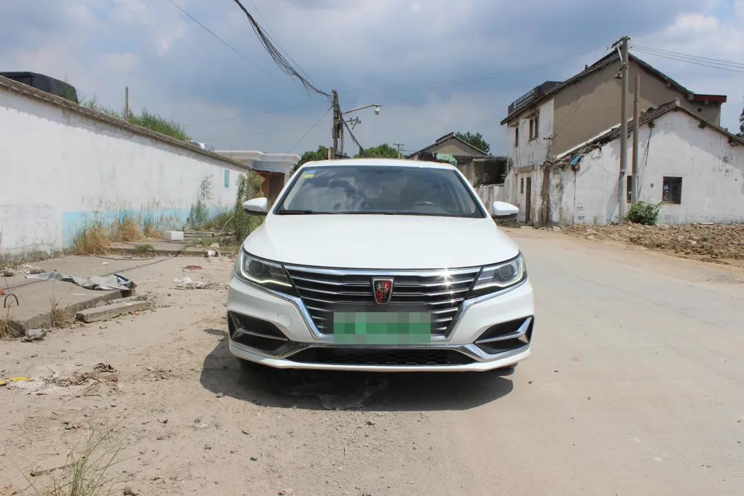 二手荣威i6混动车值得买吗,车主说荣威纯电动