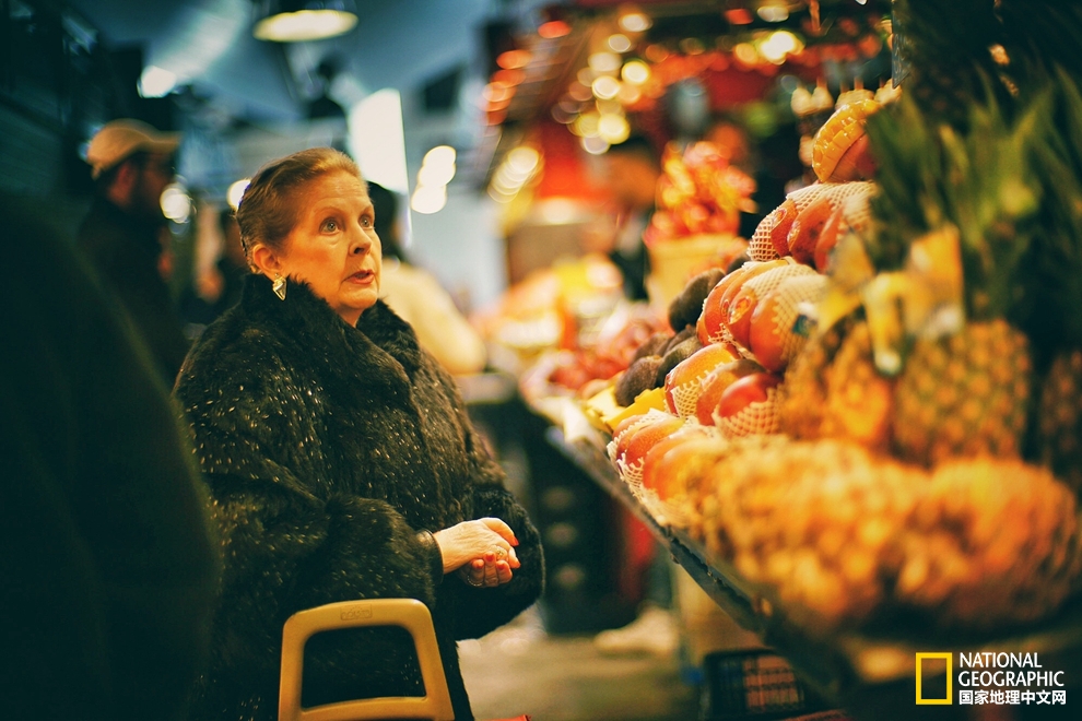 中华壮年女性！求求你们能不能别去旅游了