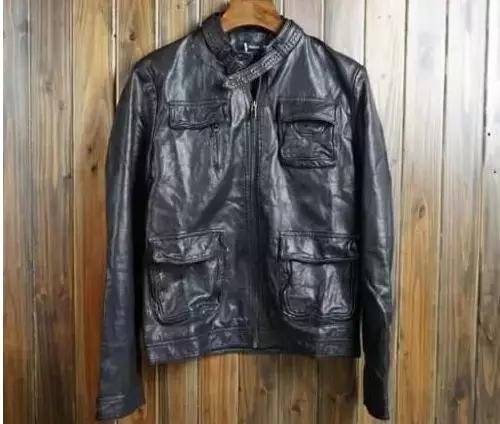 pu皮衣皱了怎么快速弄平,皮衣皱了正确熨烫方法