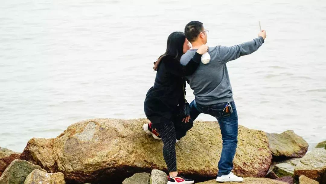 珠海美食一条街规划,中国珠海有个让人羡慕的海鲜街