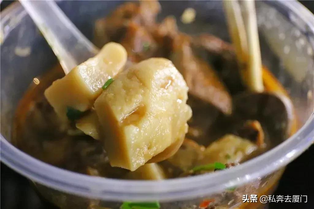 老北京火烧卤煮好吃吗,有多少人喜欢吃老北京卤煮火烧