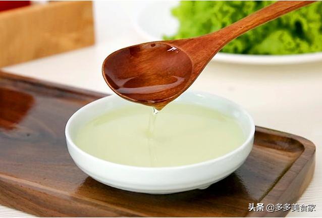 色拉油和调和油大豆油区别,橄榄油初榨和调和油的区别