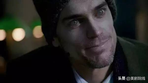 第一次被男生掐腰什么感觉,第一次被男生搂腰