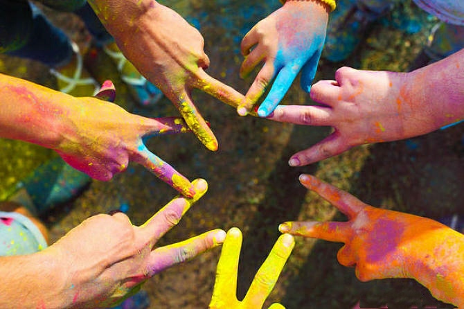 夫妻之间有矛盾作为朋友怎样劝,当夫妻关系朋友关系出现矛盾