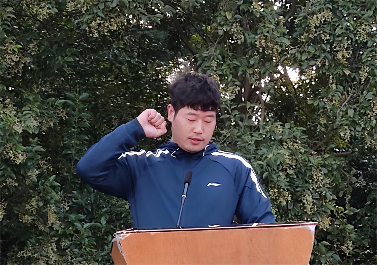 楚州中学运动会开幕式回放,楚江镇中心学校田径运动会开幕式