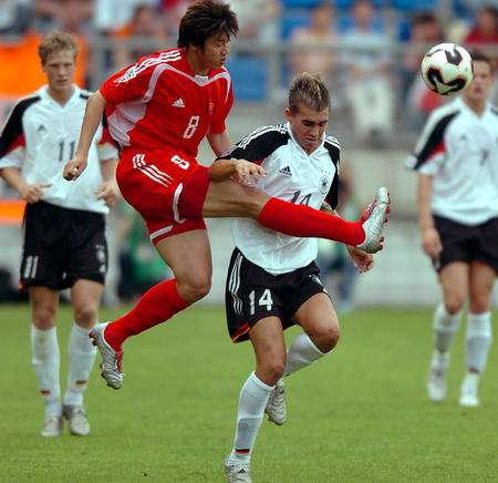 周海滨18岁亚洲杯,周海滨世青赛