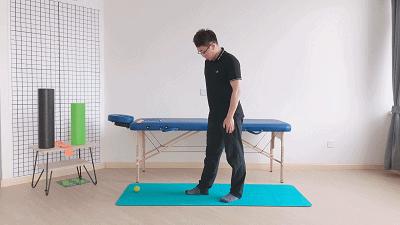 足弓塌陷、踝关节磨损、进而导致体态异常？矫正扁平足只需5步