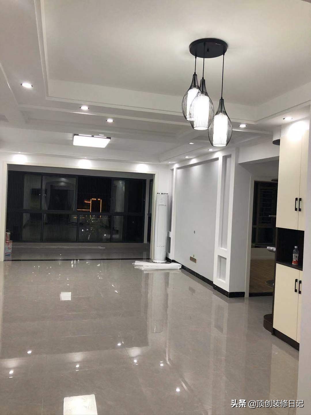 128平现代轻奢实景,128平轻奢风格效果图