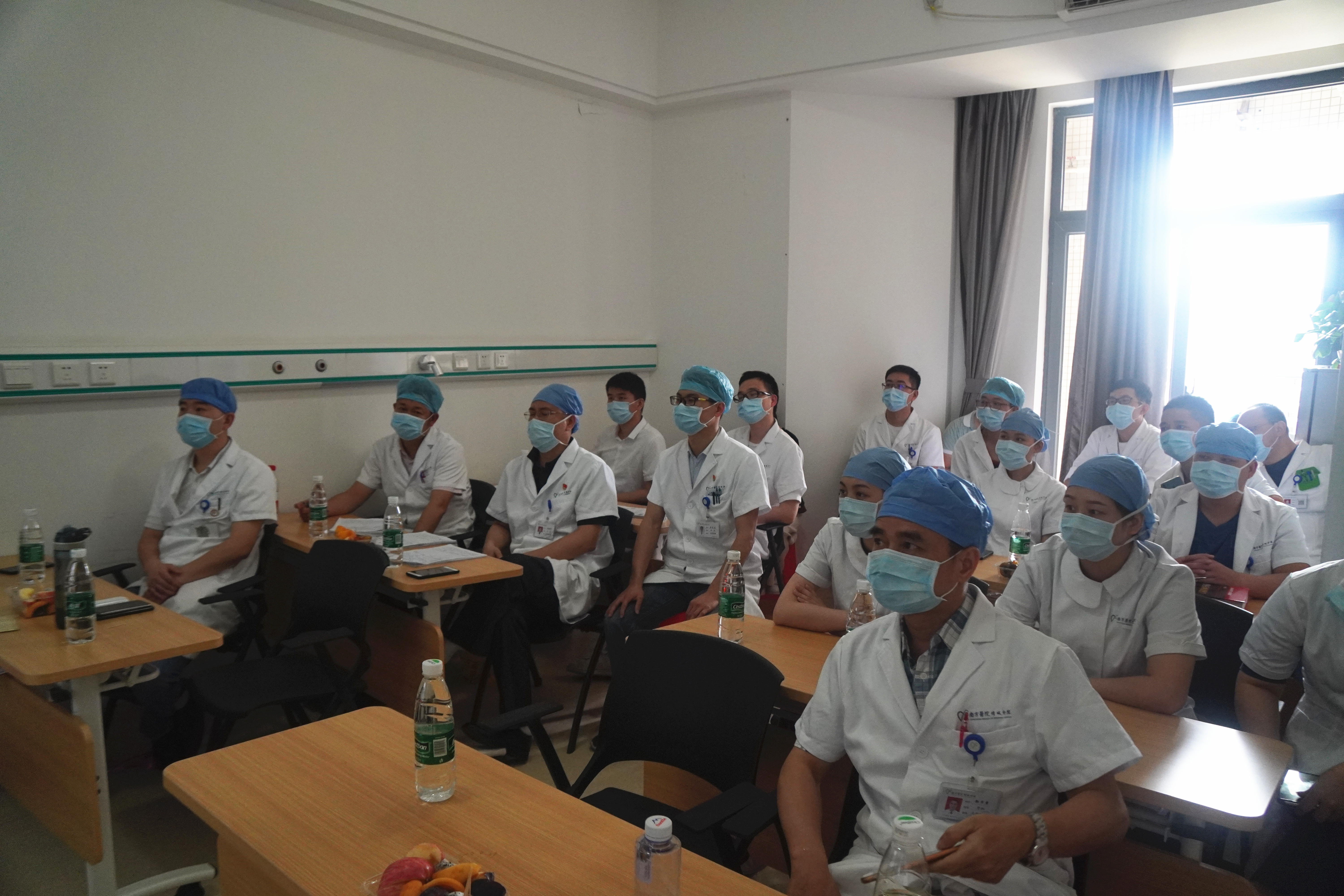 罗吉伟,罗吉伟教授