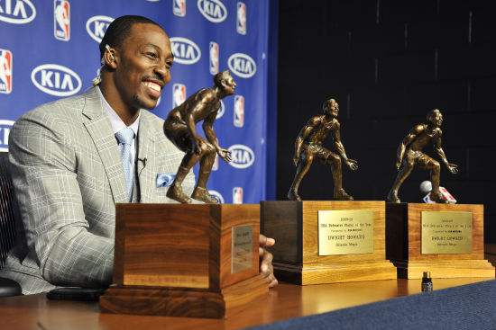 曾经的联盟第一中锋德怀特霍华德,当年联盟第一中锋姚明