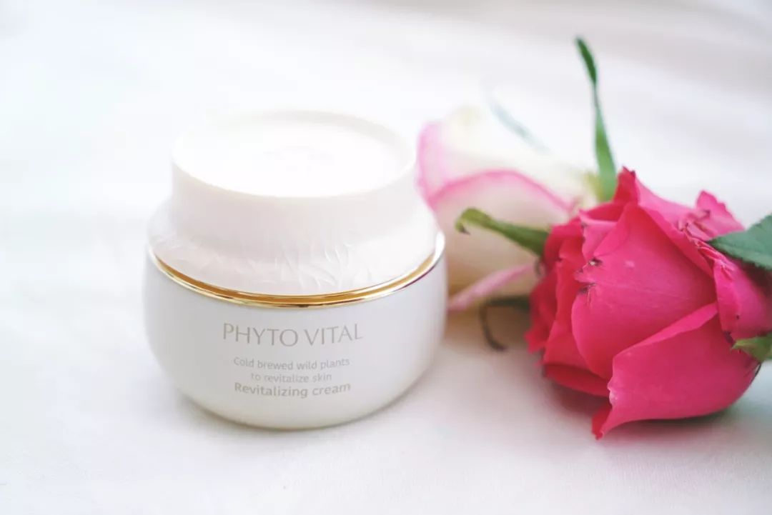 百元以内的保湿面霜好吸收不闷痘,百元以内的面霜推荐