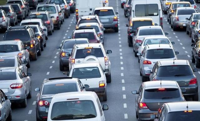 高速堵车尿急解决方法,高速堵车尿急怎么治