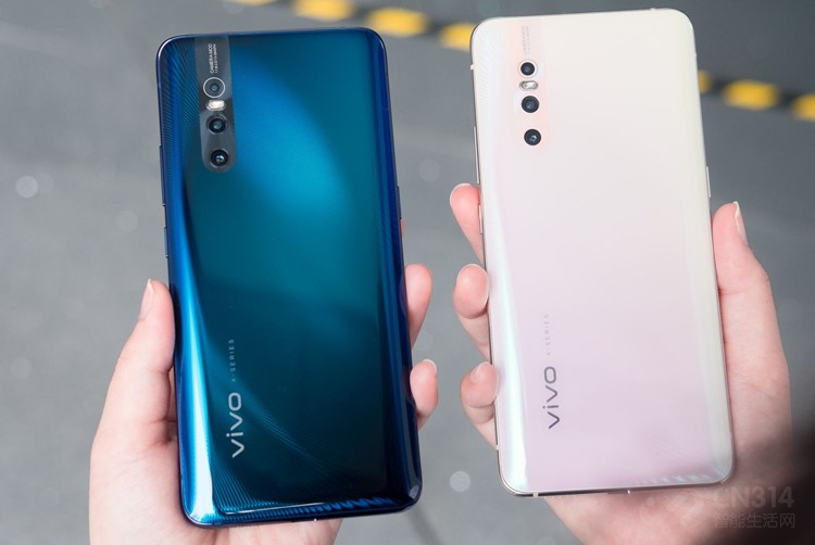 三月手机圈大爆炸，旗舰、钢炮、神器纷纷出炉！