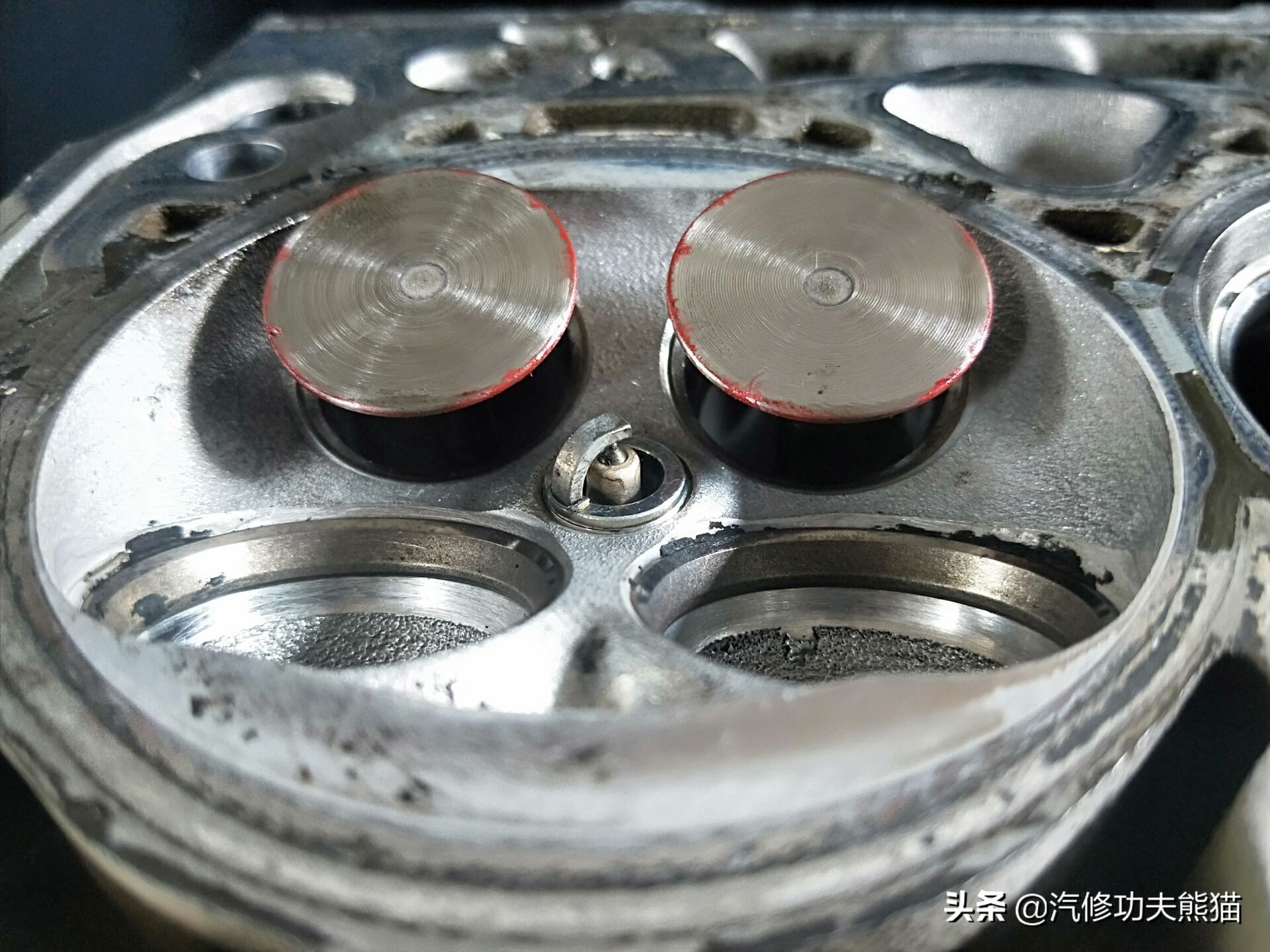 07年奥迪a6轻微烧机油怎么解决,奥迪2007款a6烧机油的原因